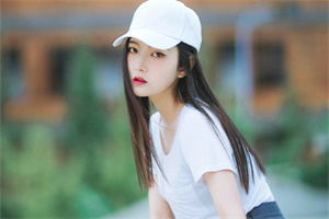 上海花千坊:But the grasslands here extend for several kilometers